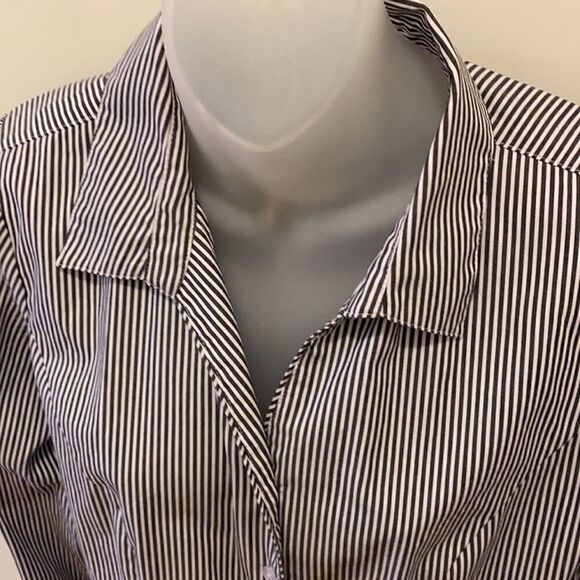Christopher & Banks Petite Black White Stripe Top Shirt Blouse Button PM medium - Picture 3 of 7